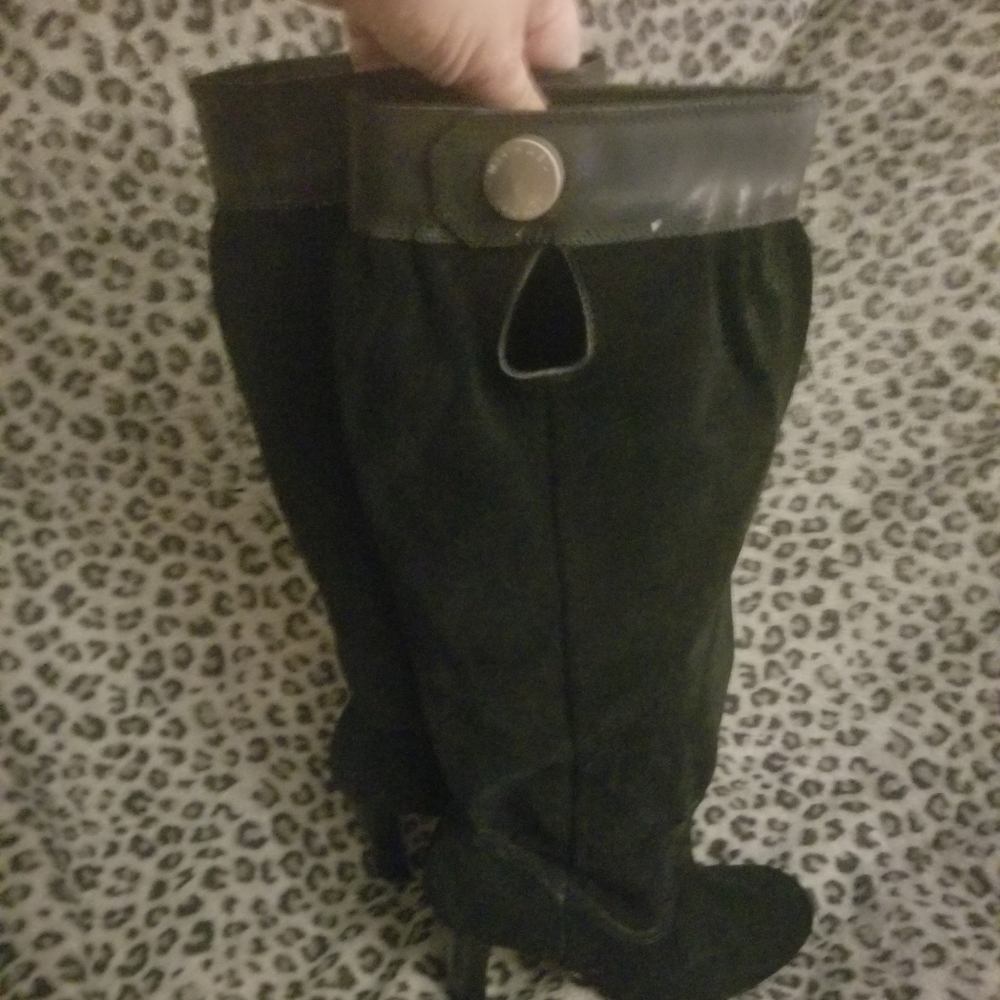 Michael kors boots size 6.5